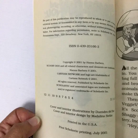 Scooby Doo and You The Case of the Living Doll Four Scholastic Book Bundle - Picture 8 of 16